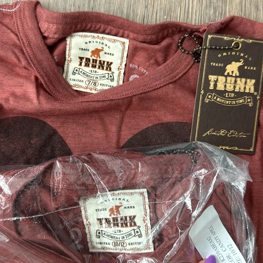 NWT The Beatles band Limited Edition Trunk long sleeved kids tshirt - Picture 3 of 6